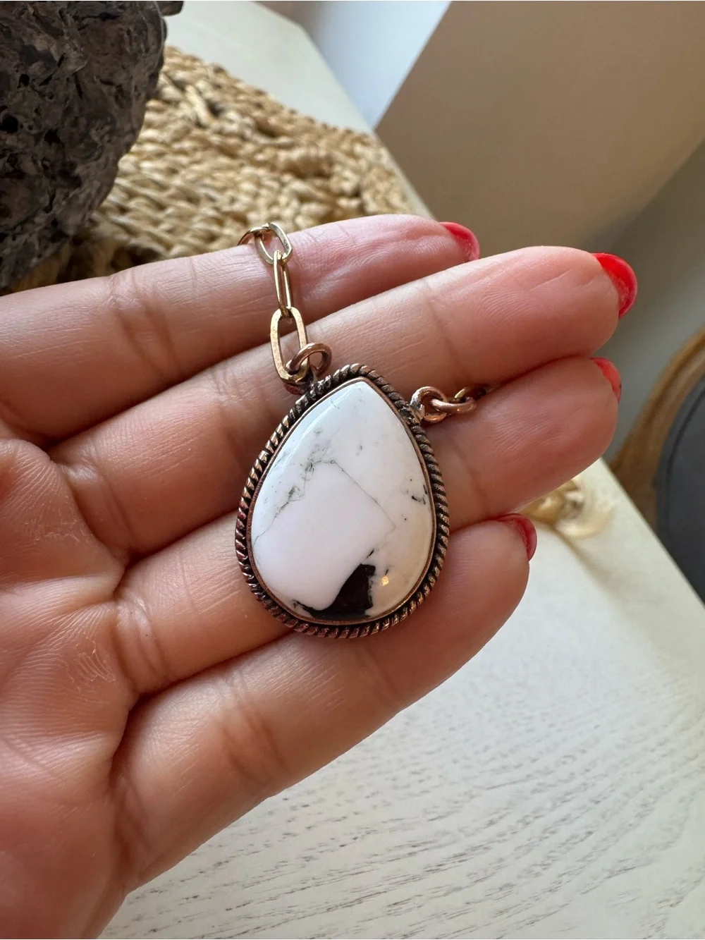 🤩NEW GENUINE WHITE BUFFALO COPPER PAPER CLIP NECKLACE
